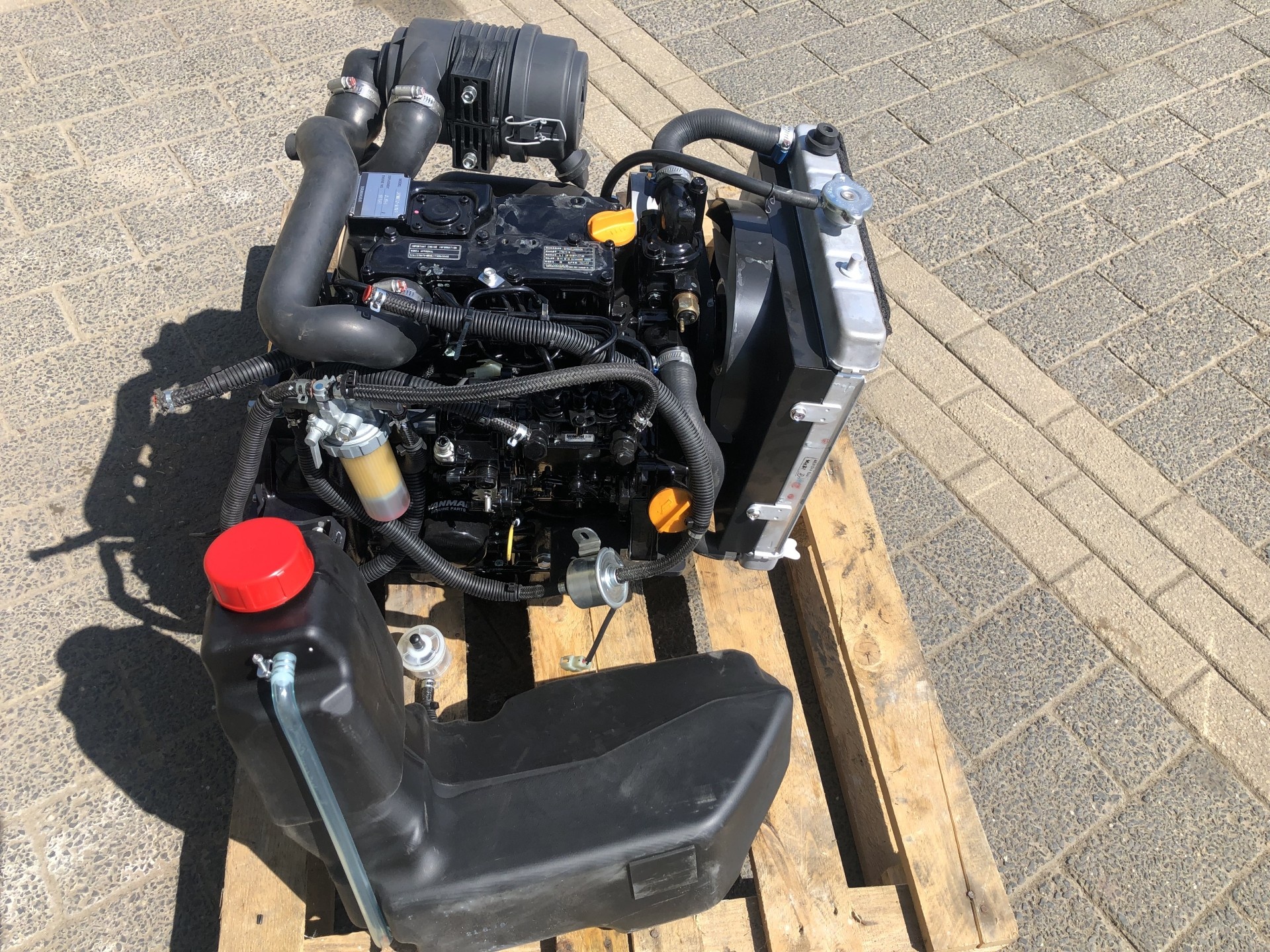 Yanmar 3TNV70-WBVB  /  402J-05