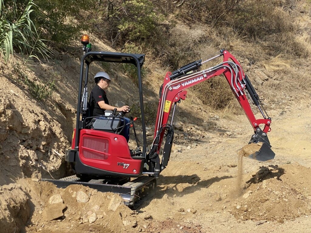 Yanmar ViO17