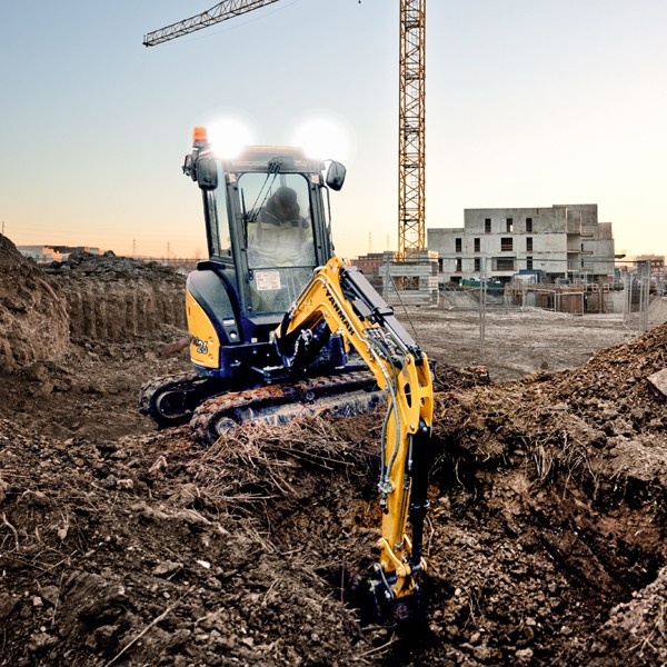 Yanmar  ViO26-6