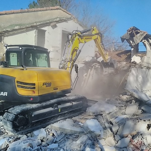 Yanmar SV120